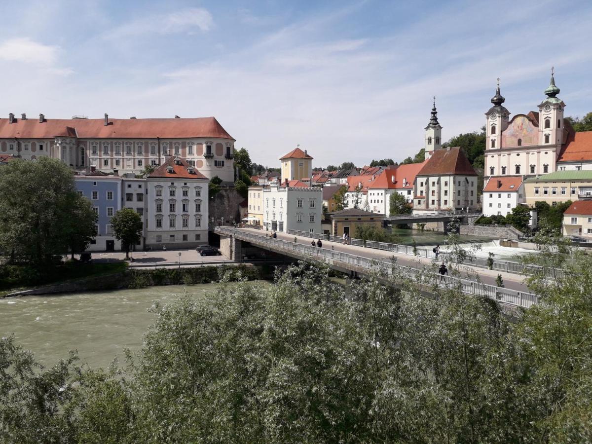 Apartment Ap 1 Im Zentrum Steyr, Bestrooms Eu מראה חיצוני תמונה